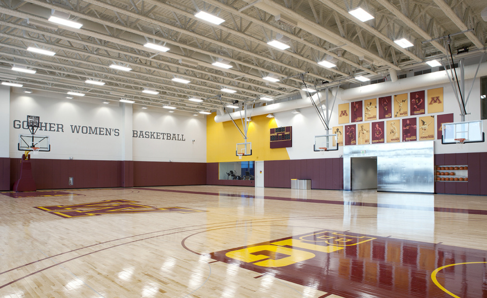 Womens' Basketball Practice