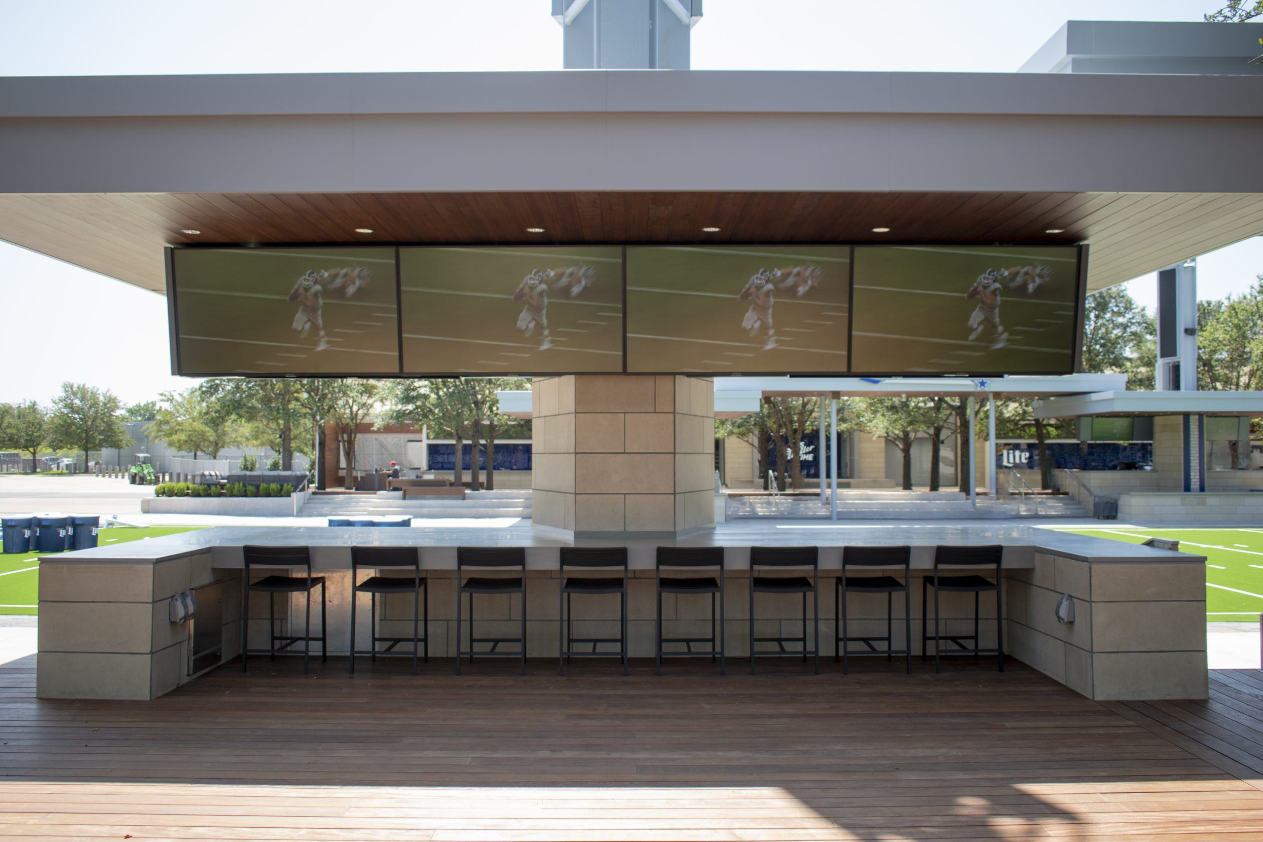 Miller Lite House at AT&T Stadium (Photo Credit Manhattan Construction)