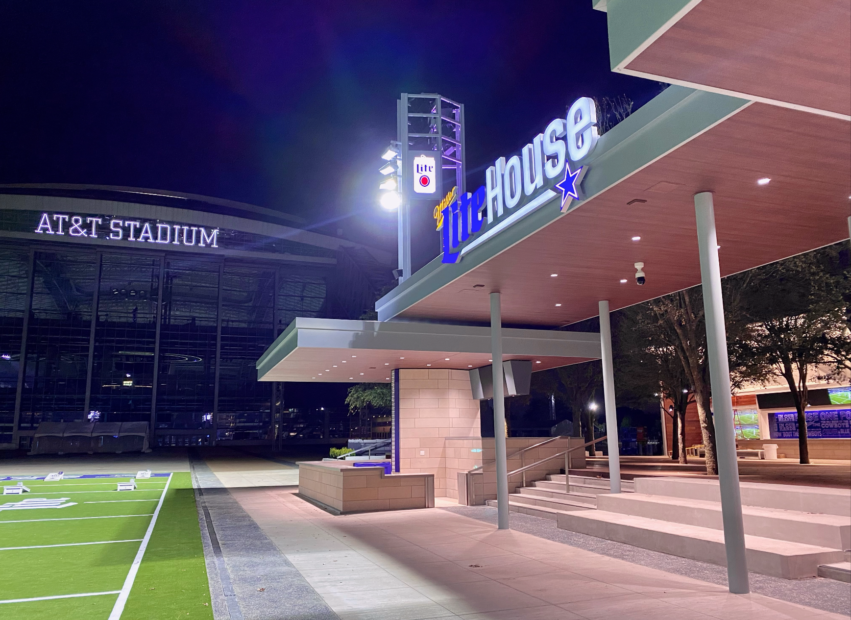 Miller Lite House at AT&T Stadium