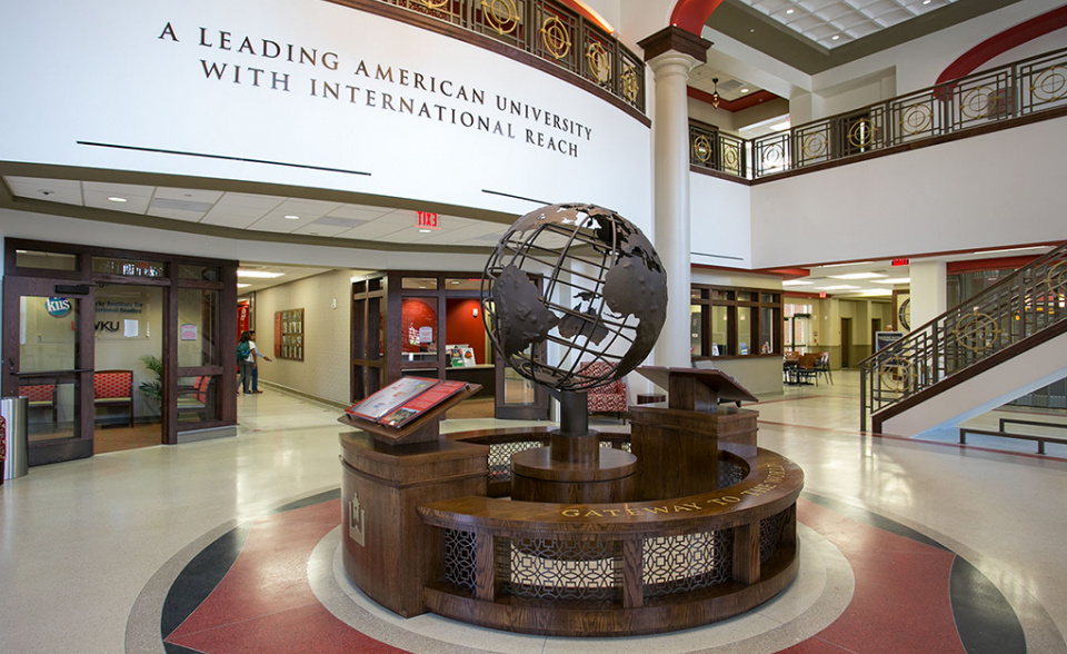 Western Kentucky University, Honors College and International Center