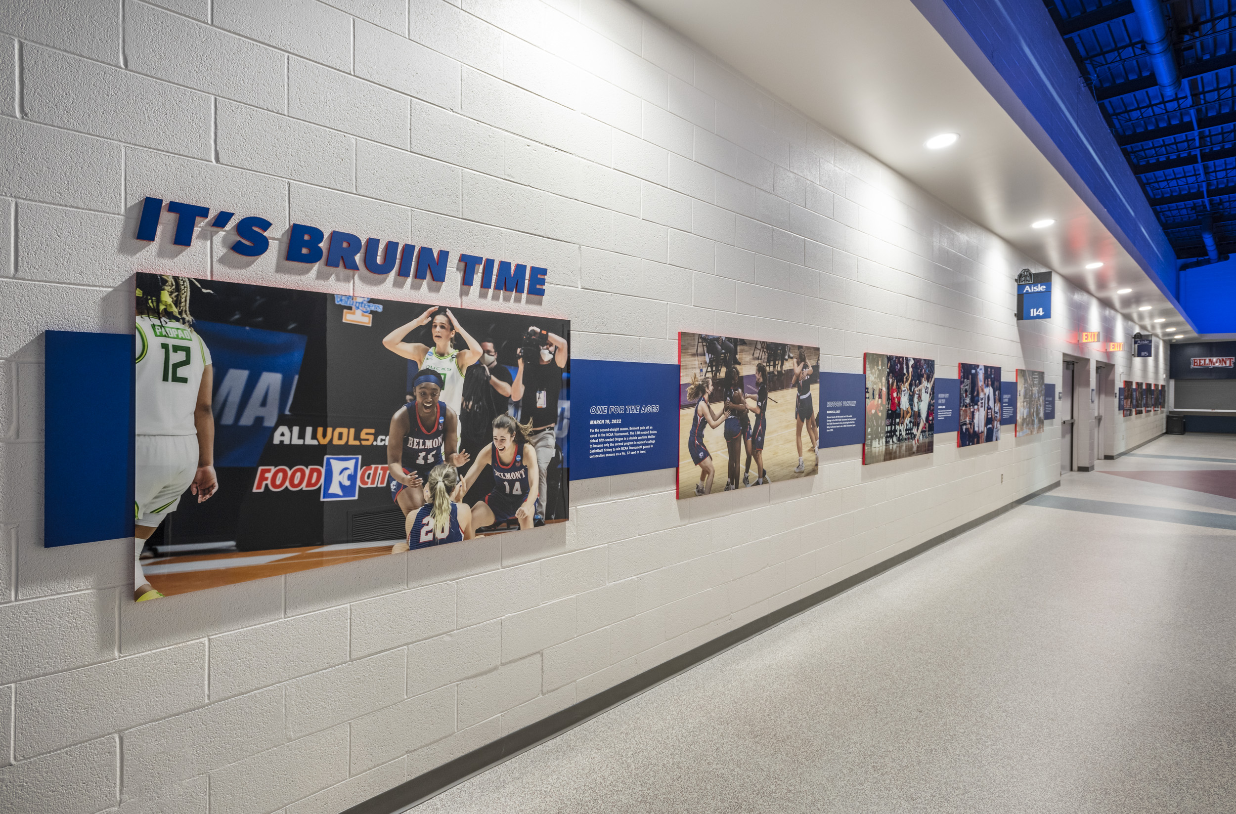 Women's Basketball Iconic Moment Hallway